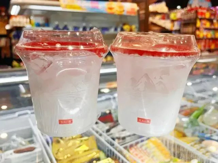 食用杯冰突然殺瘋了，原來背后的生意邏輯是這樣